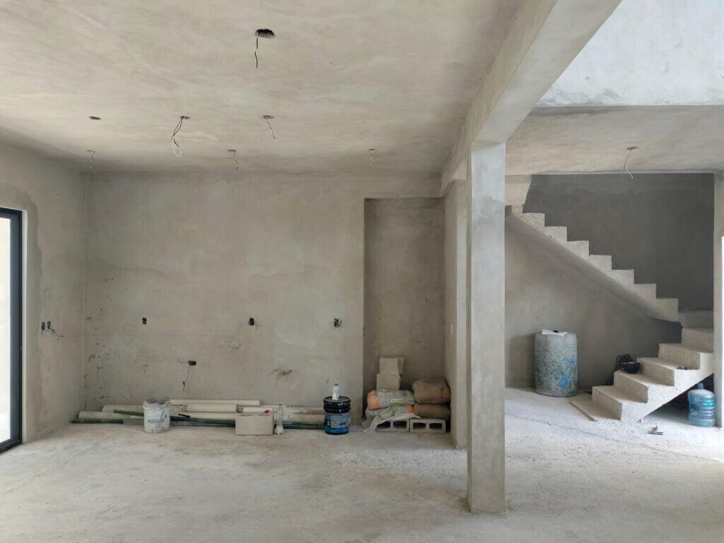 Acceso sedundo piso Casa Crystal